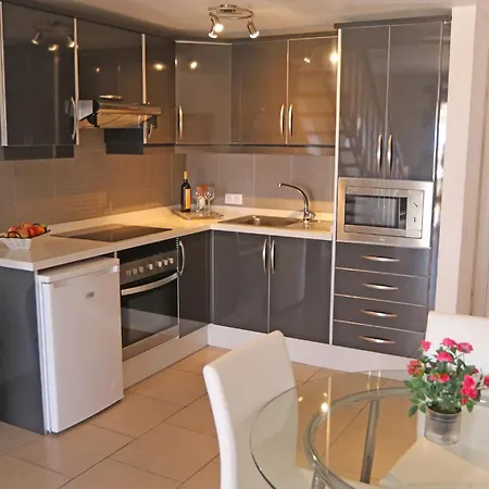 Tenerife Royal Gardens 20 - One Bed شقة بلايا ذي لاس أميريكاس